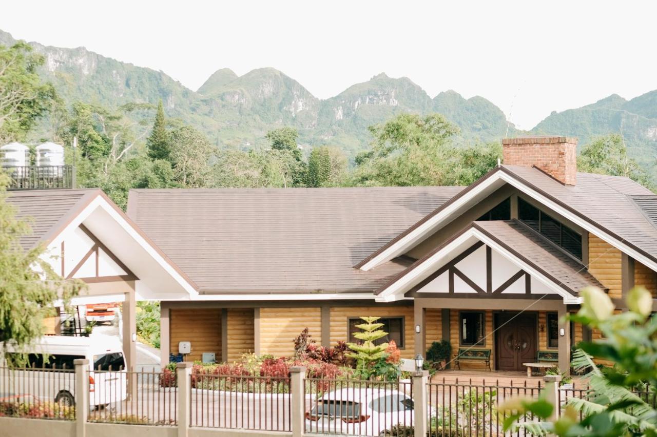 150 Peakway Mountain Luxury tent Dalaguete