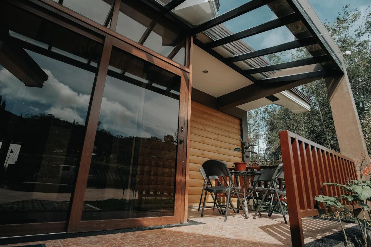 Luxury tent 150 Peakway Mountain Dalaguete